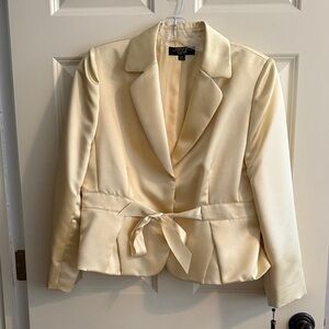Tahari Yellow/Gold Satin Blazer with Tie Waist